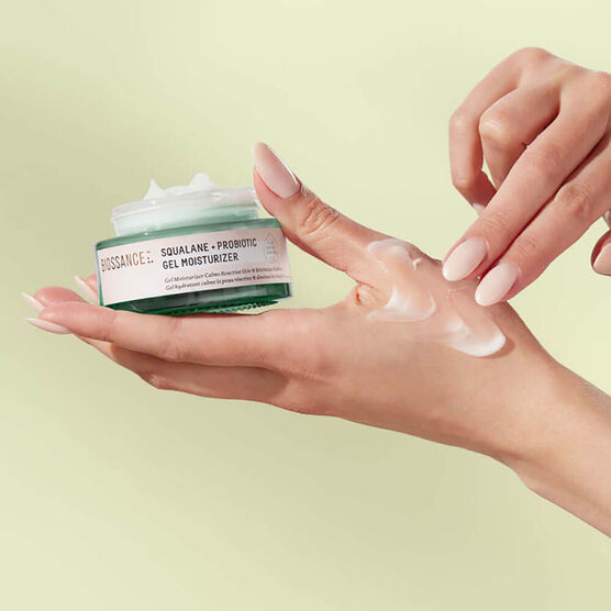 SQUALANE  + PROBIOTIC GEL MOISTURIZER V2